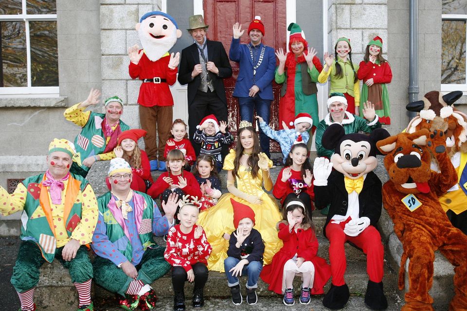 At the launch of Santa's Enchanted Christmas in the 1798 Centre were Rathnure Panto Society, Red Moon Theatre group members and Cllr. Aidan Browne, chairman Enniscorthy Municipal District.