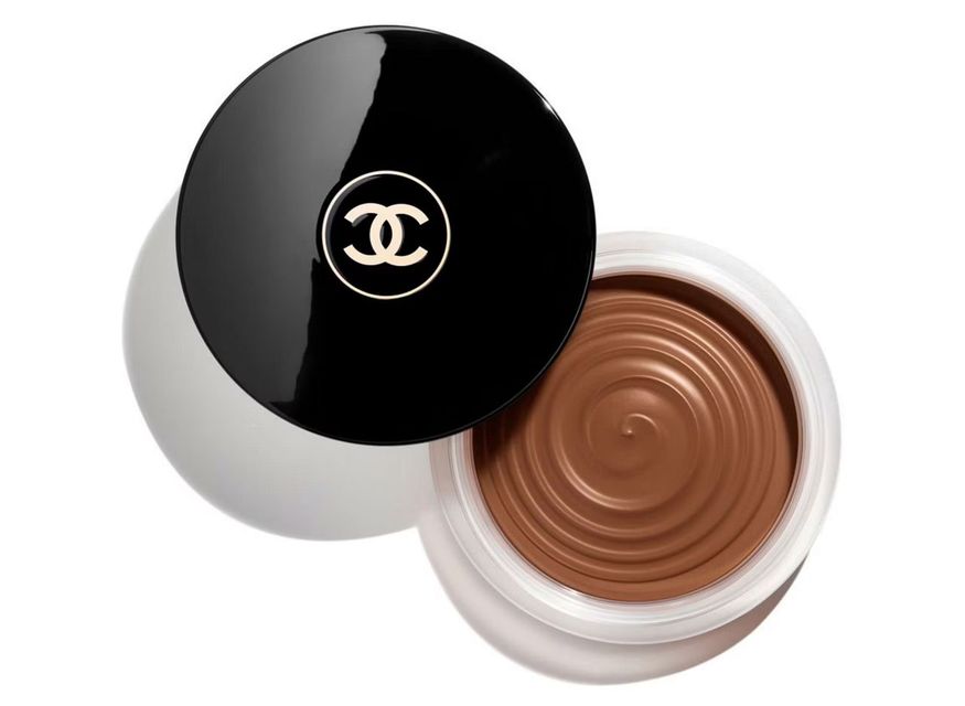  Chanel’s Les Beiges Bronzing Cream