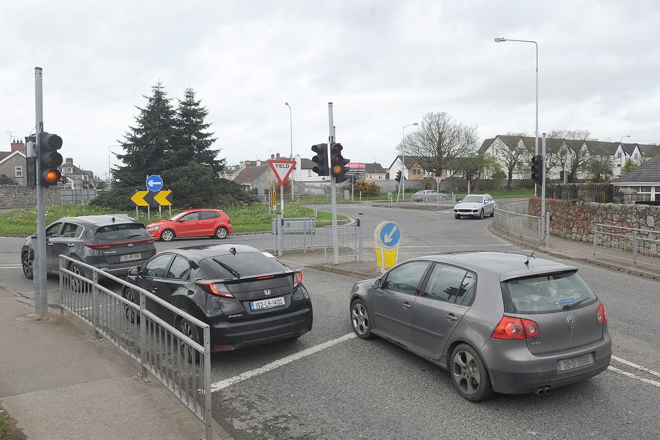 The view from the Blackrock Road of the Avenue Road/Inner Relief Road roundabout. Photo: Aidan Dullaghan/Newspics
