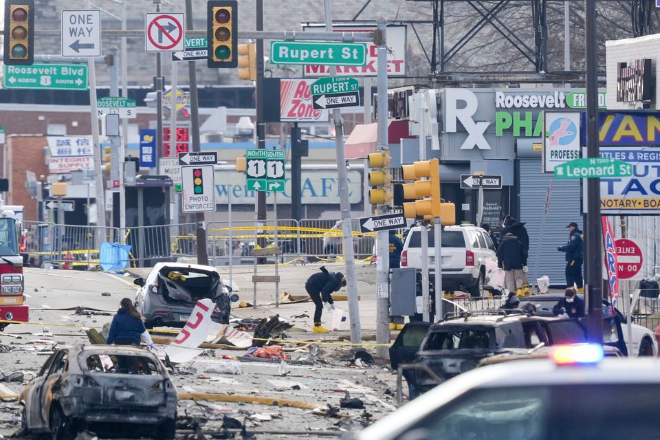 At least seven dead, 19 injured as air ambulance crashes in Philadelphia