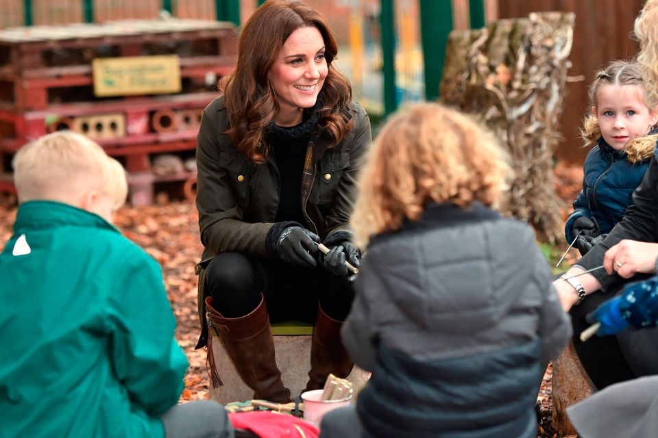 Here's Why Fans Are Freaking Out Over Kate Middleton's Recycled Pregnancy  Coat - Brit + Co