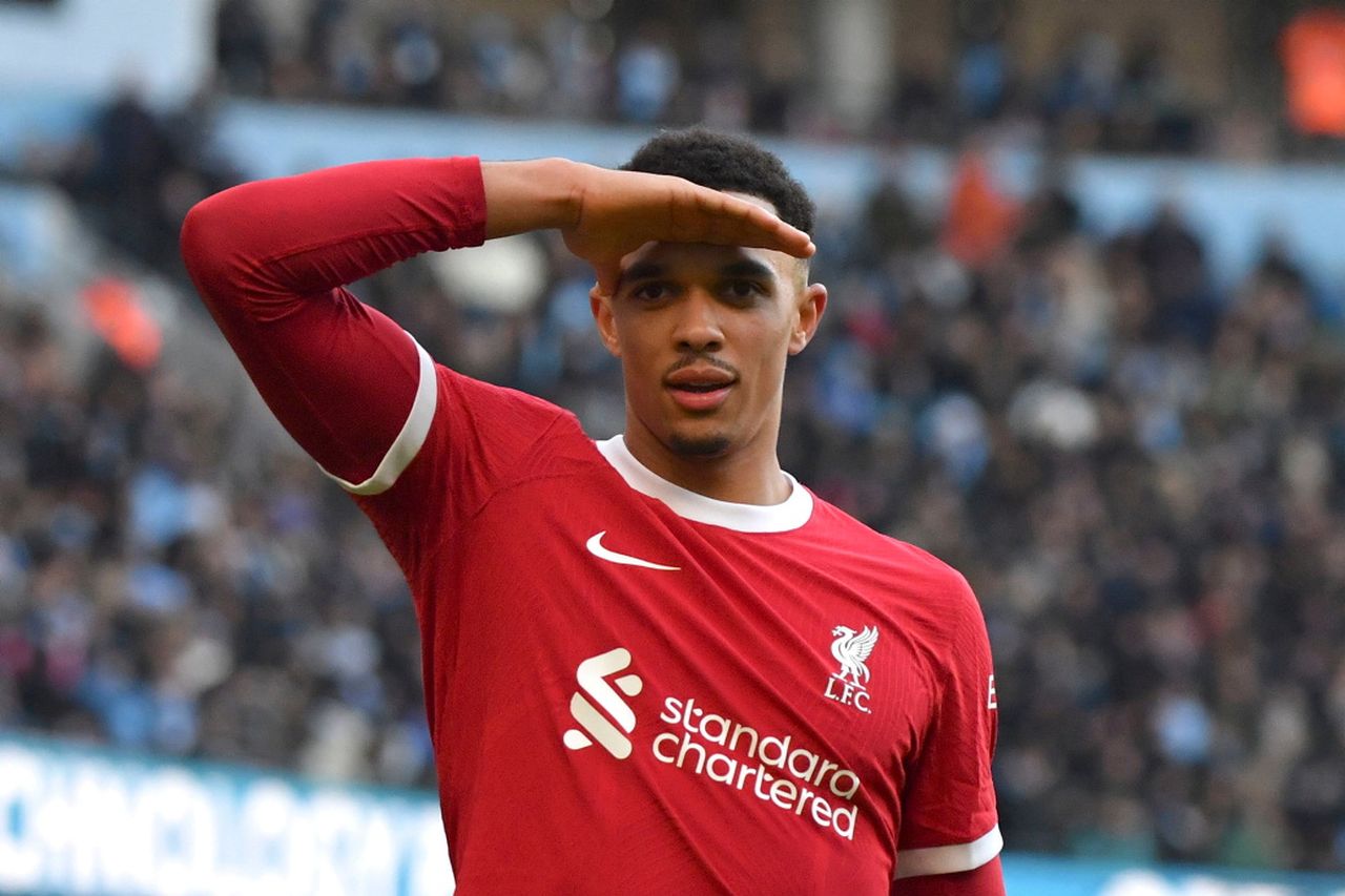 Klopp hails 'super influential' Trent Alexander-Arnold after classy