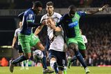 thumbnail: Newcastle United's Emmanuel Riviere (left) and Moussa Sissoko (right) battle for the ball with Tottenham goal scorer Harry Kane (centre). Nick Potts/PA Wire