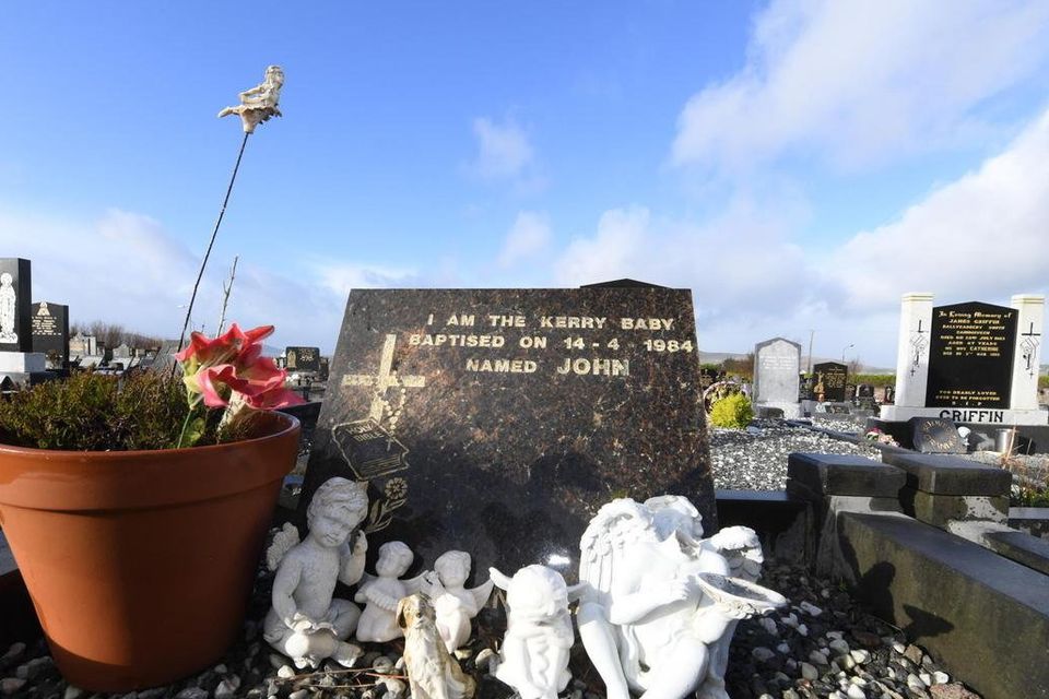 Baby John's Grave in Cahersiveen