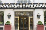 thumbnail: Le Bristol in Paris is frequented by the likes of Julia Roberts, George Clooney and David Beckham
