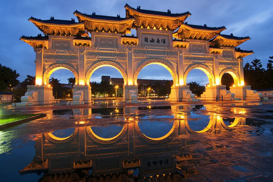 Chiang Kai-shek Memorial Hall and surrounding park is a must-see, as is the impressive changing of the guard in Freedom Square in Taipei
