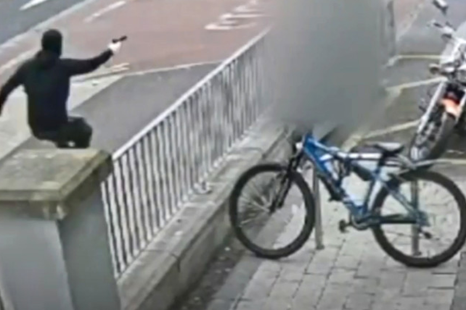 Footage of the gunman closing in on Noel Boylan outside the Lidl store in June