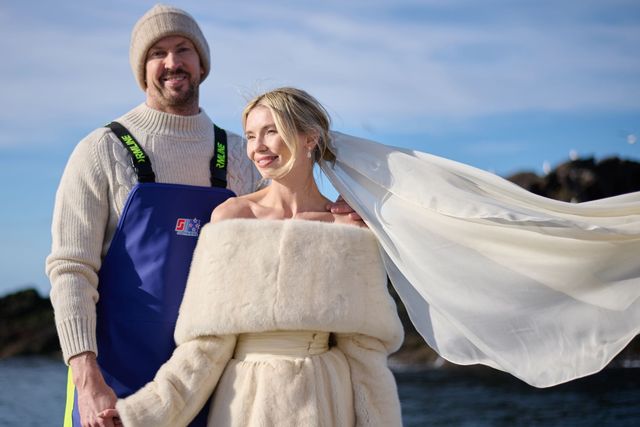 Why Georgia Toffolo and James Watt’s ‘poor core’ wedding photos have ...