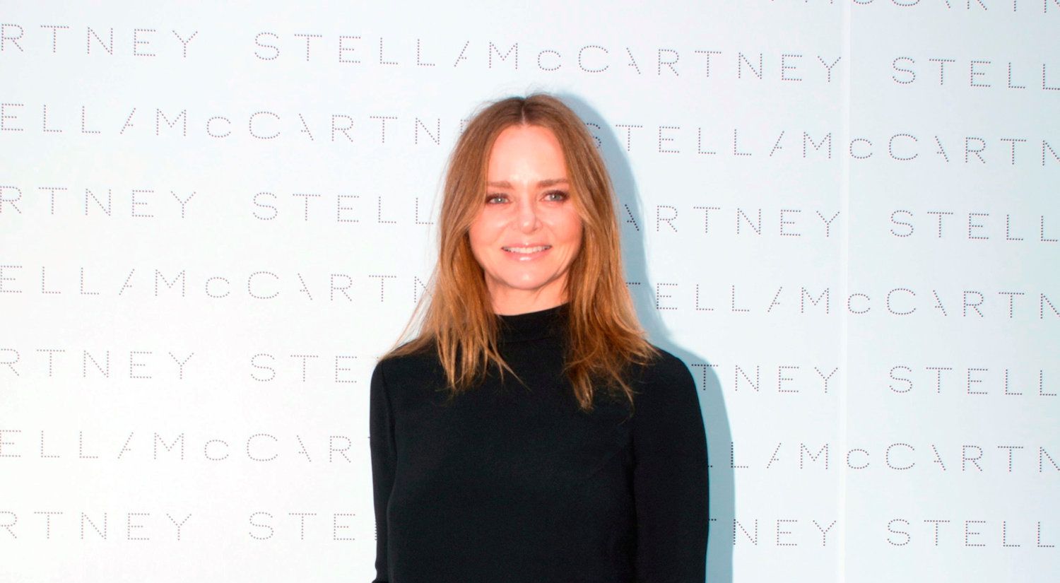 Stella McCartney enjoys time with hubby Alasdhair Willis at Paris