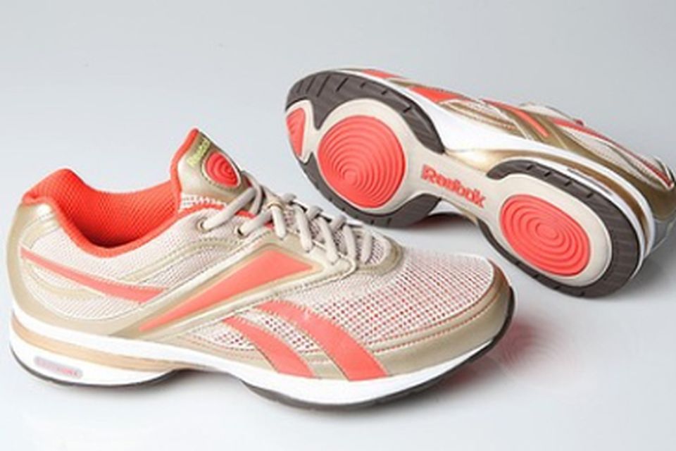 Reebok easytone hot sale trainers running