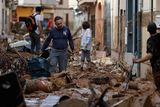 thumbnail: Why Cities Flood: Spain’s Deadly Disaster