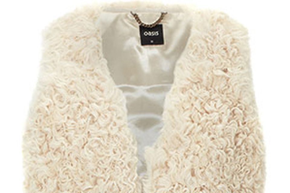 Faux fur hot sale gilet oasis