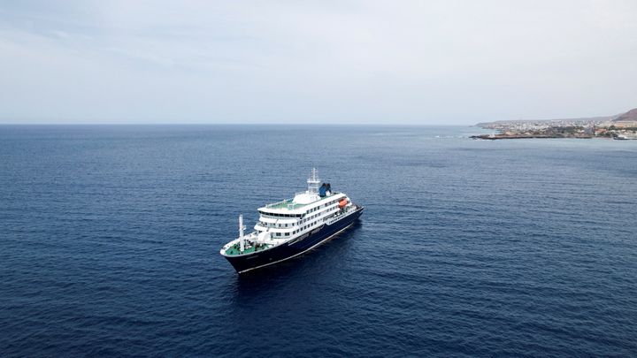 Number of European countries to send planes to evacuate passengers on hantavirus-hit cruise ship