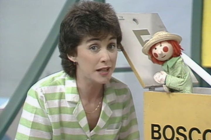 Obituary: Gráinne Uí Mhaitiú, broadcaster and artist recognised for work on ‘Bosco’ and ‘SBB ina Shuí’