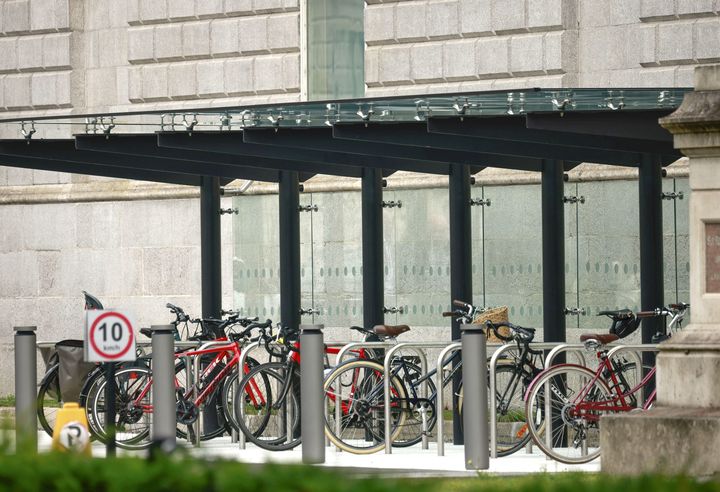 Embattled agency behind Leinster House bike shelter pulls €600,000 tender for PR services just hours after advertising it