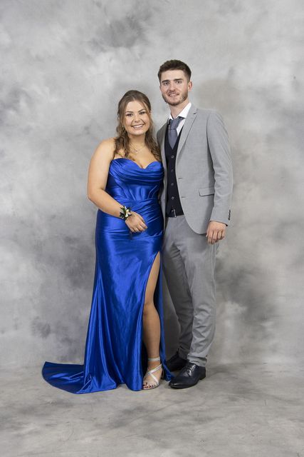 Pictures show the glamour of Loreto Wexford grad ball