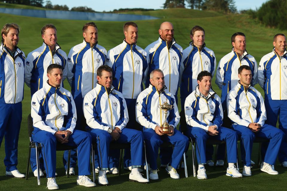 AUCHTERARDER, SCOTLAND - SEPTEMBER 23:  (back row L-R) Victor Dubuisson, Jamie Donaldson, Ian Poulter, Henrik Stenson, Thomas Bjorn, Stephen Gallacher, Graeme McDowell and Sergio Garcia (front row L-R) Justin Rose, Lee Westwood, Europe team captain Paul McGinley, Rory McIlroy and Martin Kaymer pose during the European team photocall ahead of the 2014 Ryder Cup on the PGA Centenary course at the Gleneagles Hotel on September 23, 2014 in Auchterarder, Scotland.  (Photo by Andrew Redington/Getty Images)