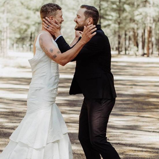 Epic 'ski wedding' photoshoot goes viral - Good Morning America