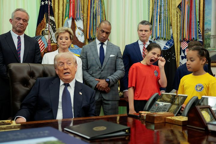 Donald Trump describes horrors of Iran protest massacre to Oval Office full of children