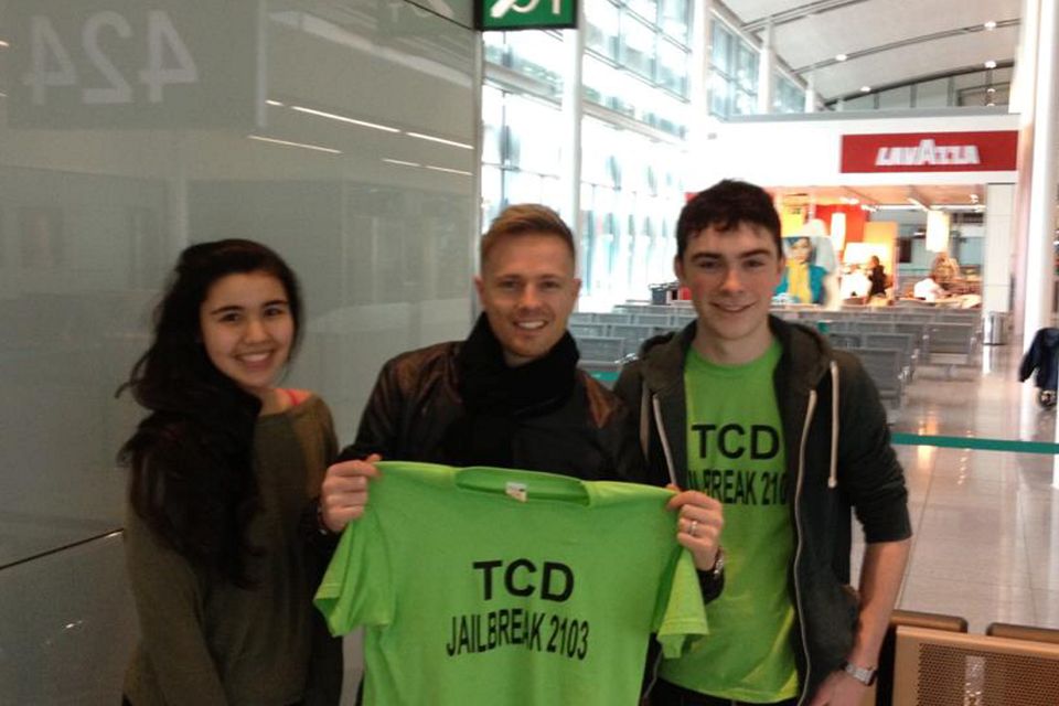 Brian Cusack and Siona Wu Murphy of Team 32 with Nicky Byrne in Dublin Airport.