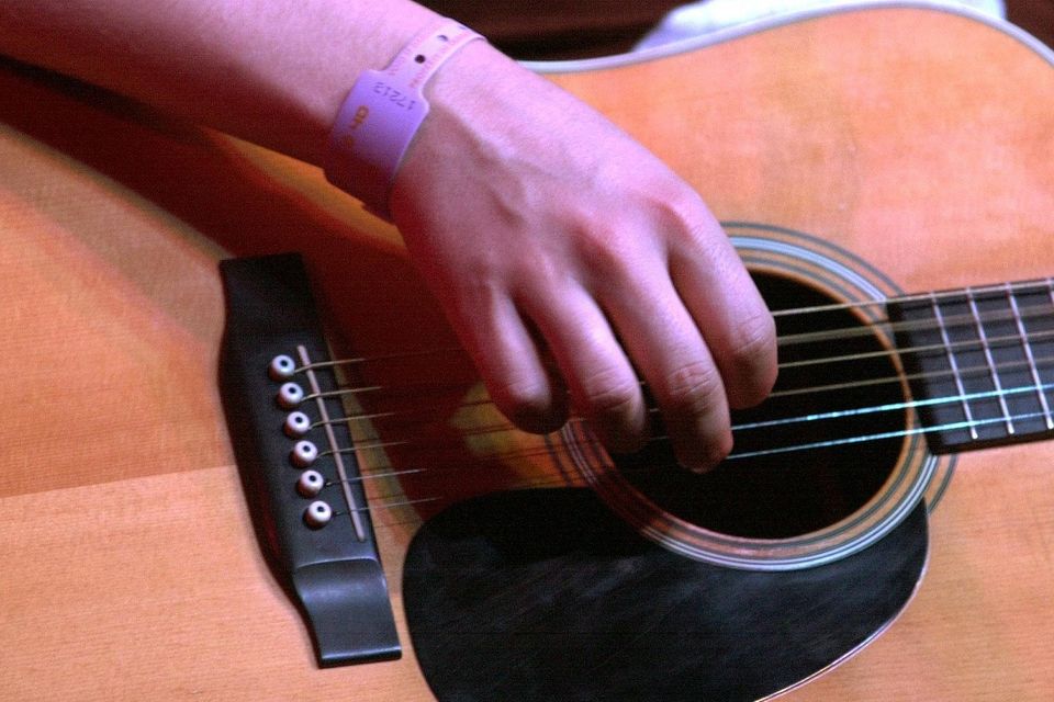 Folk guitarist John Renbourn has died at the age of 70