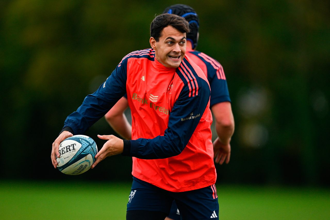 France Call Up Munster’s Irish-qualified Centre Antoine Frisch For ...