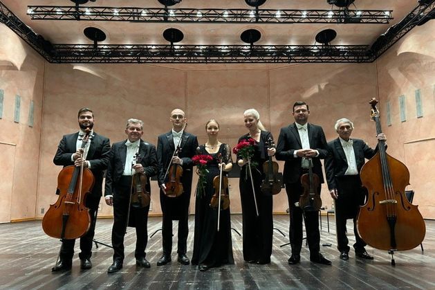 Chamber Philharmonic Europe playing Leitrim’s The Glens Centre