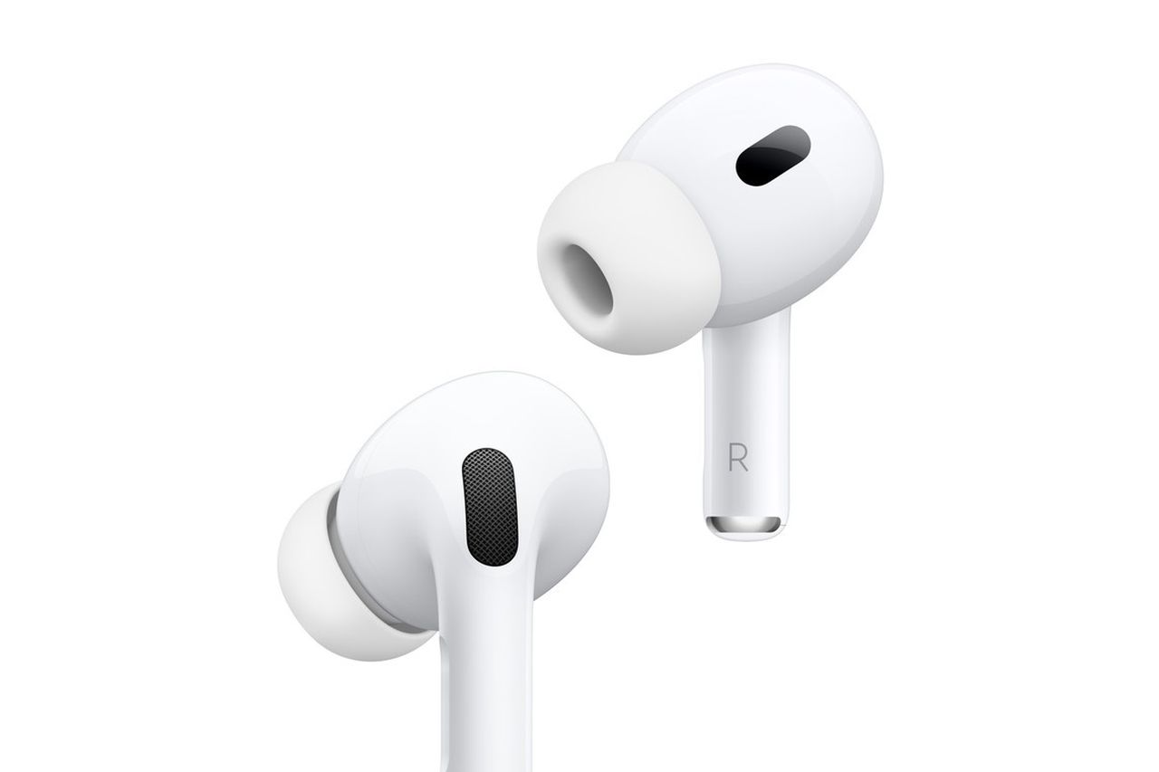 Review AirPods Pro 2 with USB C open the door for Vision Pro