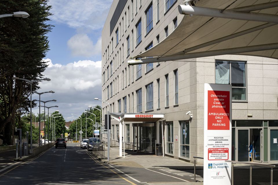 The A&E entrance at University Hospital Limerick. Photo: Don Moloney