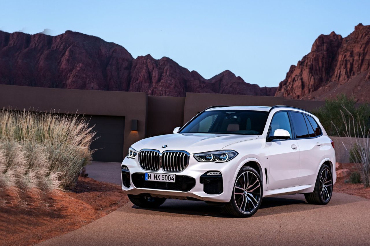 FIRST LOOK Bigger BMW X5 starting from 94 325 and you can