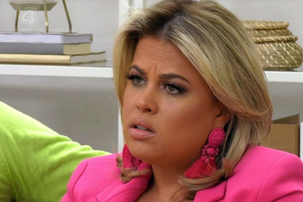 I'm going down in flames' Celebs Go Dating expert Nadia Essex resigns  following suspension from show | Independent.ie