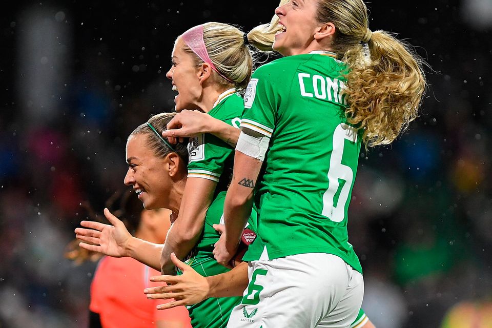 Ireland's McCabe scores directly from a corner kick against Canada