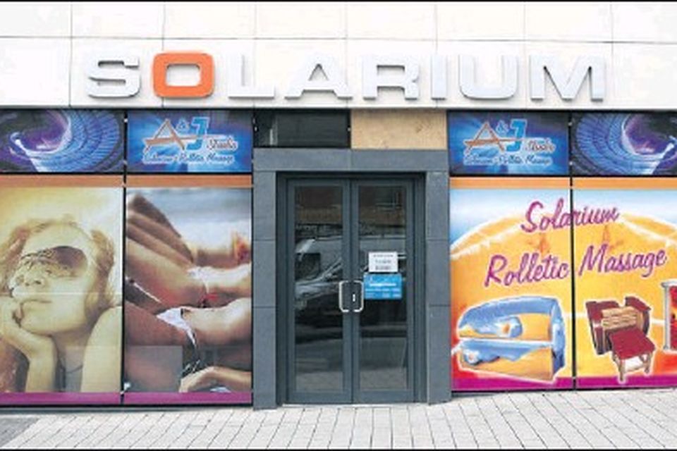 Sunbeds are safe in moderation insists salon Irish Independent