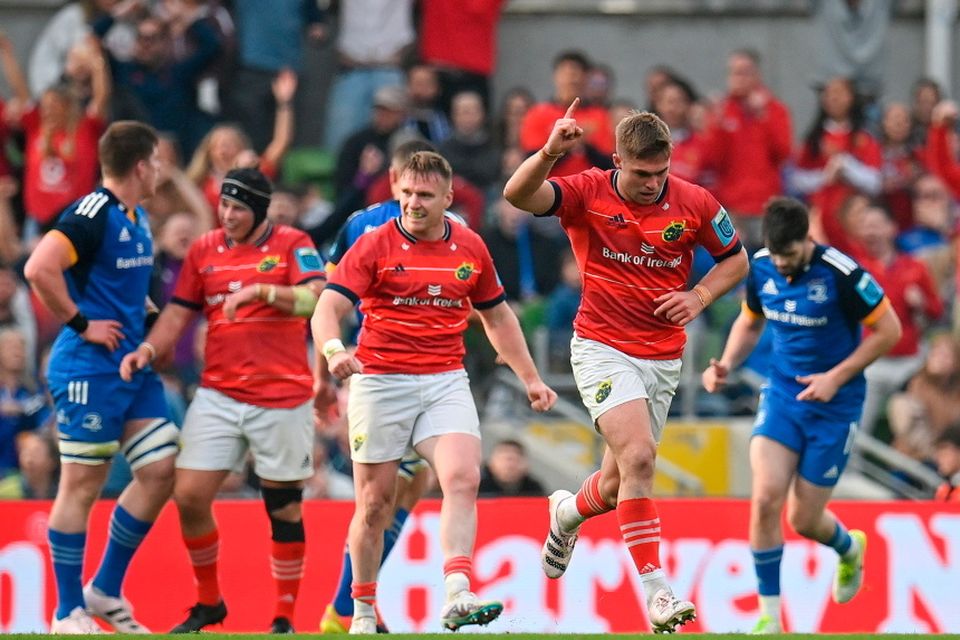 Jack Crowley nails dramatic late drop goal to end Leinster s