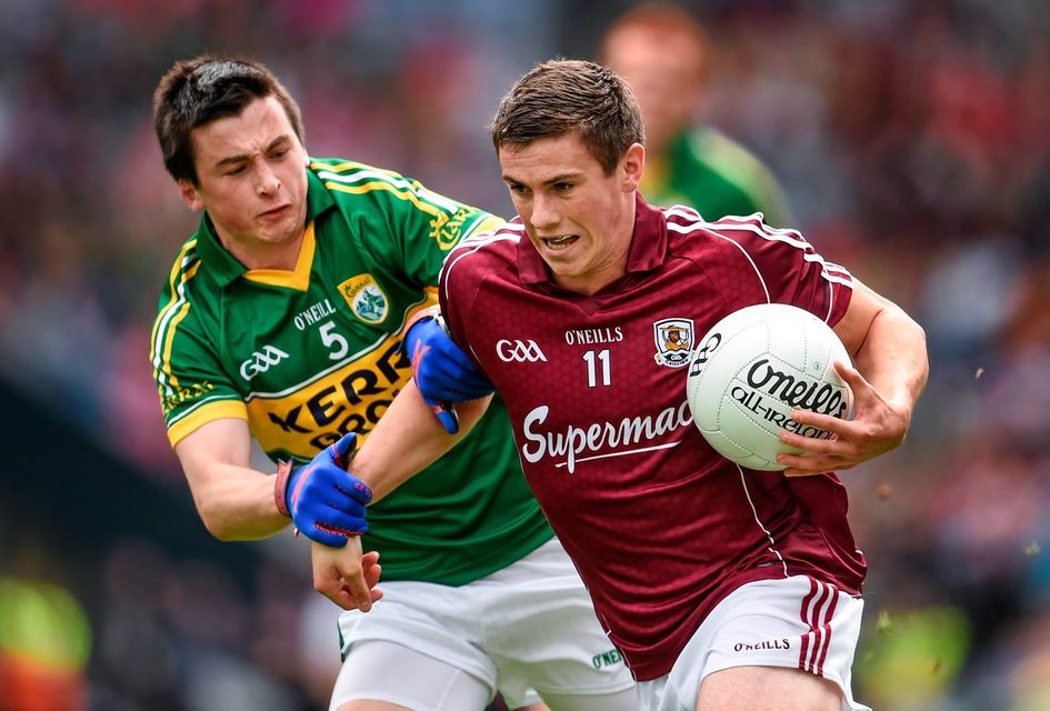 Galway's Shane Walsh shurgs off a challenge from Paul Murphy of Kerry during the All-Ireland quarter-final at Croke Park. Photo: Stephen McCarthy / SPORTSFILE
