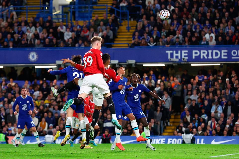 Chelsea 1-1 Man Utd: Late Casemiro header saves Manchester United against  Chelsea - Premier League