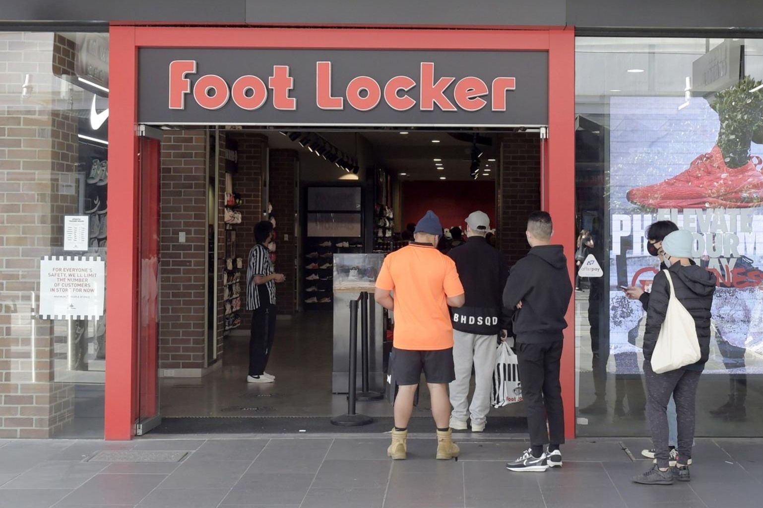 Foot Locker must pay €1m in rent despite Covid closure | Independent.ie