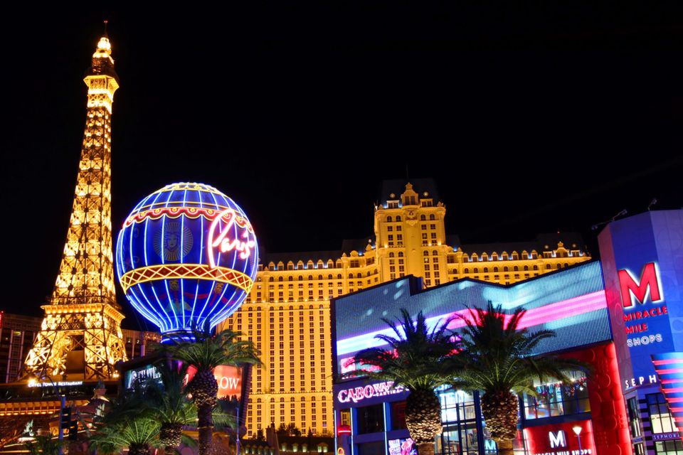 What is Las Vegas Known For? Get to Know Sin City