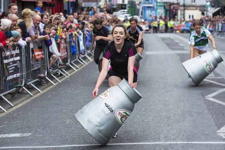 Churn rolling, strong women and dairies of times past to the fore at antiques auction