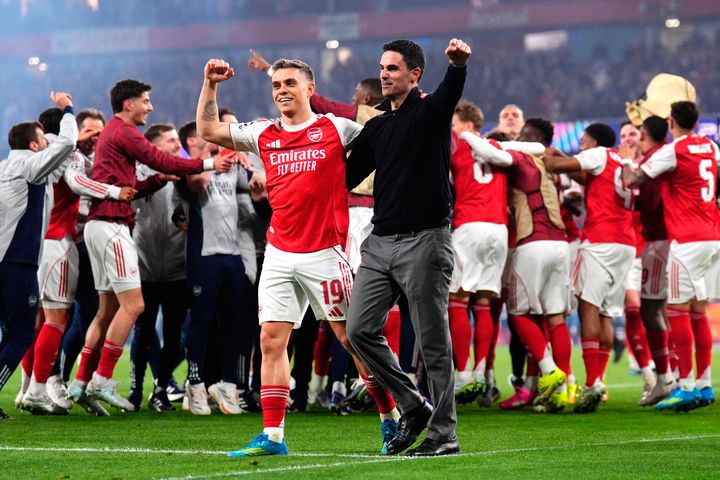 Jamie Carragher: Beat West Ham and Arsenal will win the title – beat PSG and Mikel Arteta’s team will become ‘Immortals’