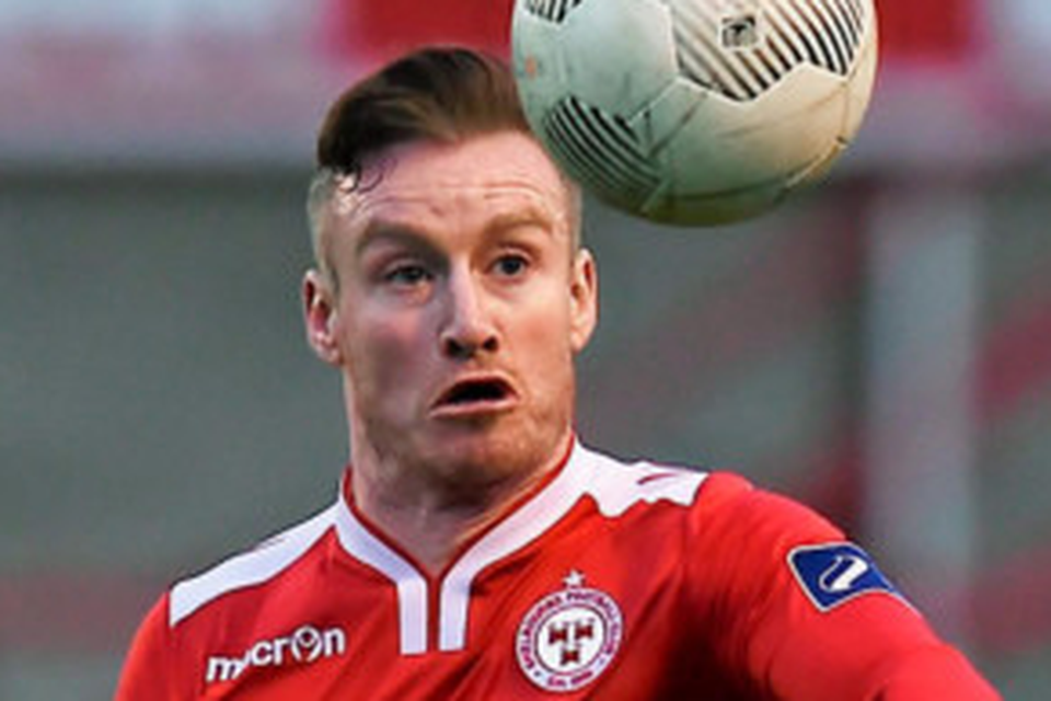 Stephen Elliott in action for Shelbourne against Bohemians in last night’s EA Sports Cup clash at Tolka Park. Photo: Sportsfile