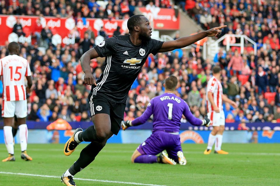 Romelu Lukaku's goal-scoring run continued but Manchester United ended up drawing