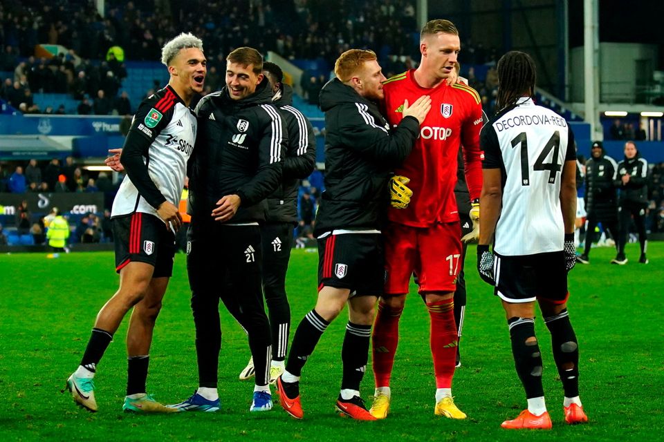 Fulham beat Everton on penalties to make Carabao Cup semi-finals