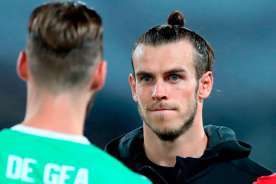 Real Madrid's Gareth Bale faces Manchester United goalkeeper David de Gea during the UEFA Super Cup match at the Philip II Arena, Skopje, Macedonia.