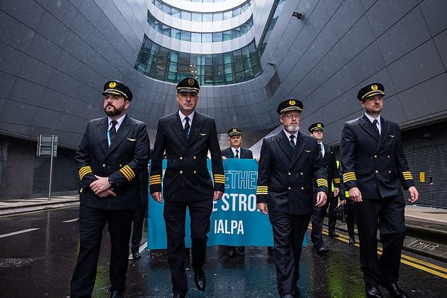‘They have played their strong hand now and lost’: Aer Lingus dispute becomes nasty dogfight– but sources say the pilots moved too quickly
