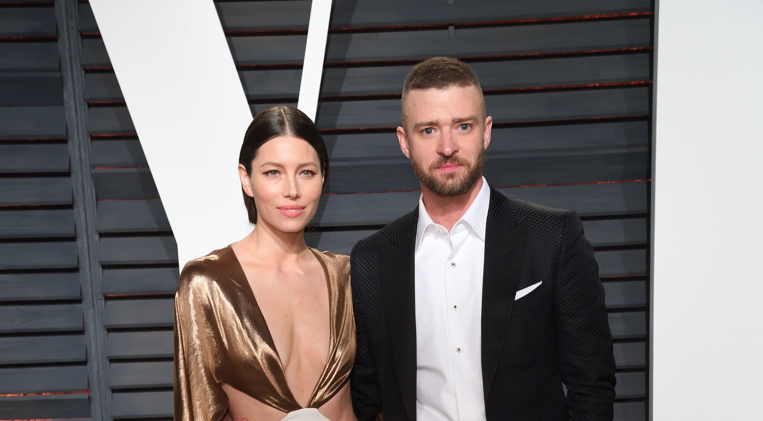 Jessica Biel Serenades Husband Justin Timberlake On Birthday