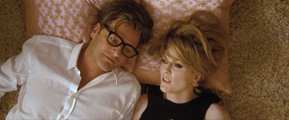 Colin Firth and Julianne Moore in A Single Man (2009).