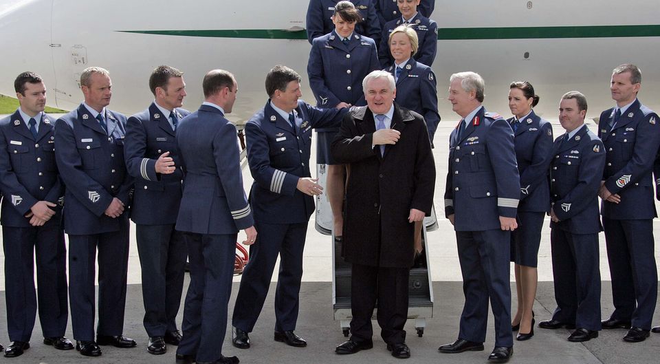 Lisa Smith (37), seen third from the right, who served in the Irish Air Corps pictured with the then Taoiseach Bertie Ahern whom she served while working on the Government jet. Picture: Collins