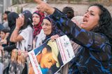 thumbnail: Protests at the trial of an Israeli man charged with burning a 15-year
-old Palestinian boy to death in a local park. He got a life sentence.