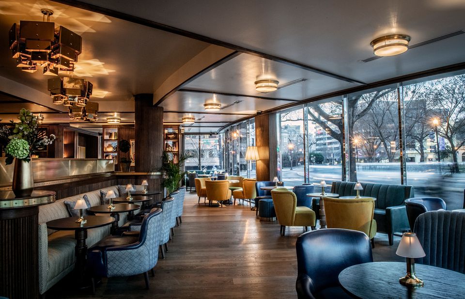 The mid-century 'Mad Men' style vibe of Doyle bar